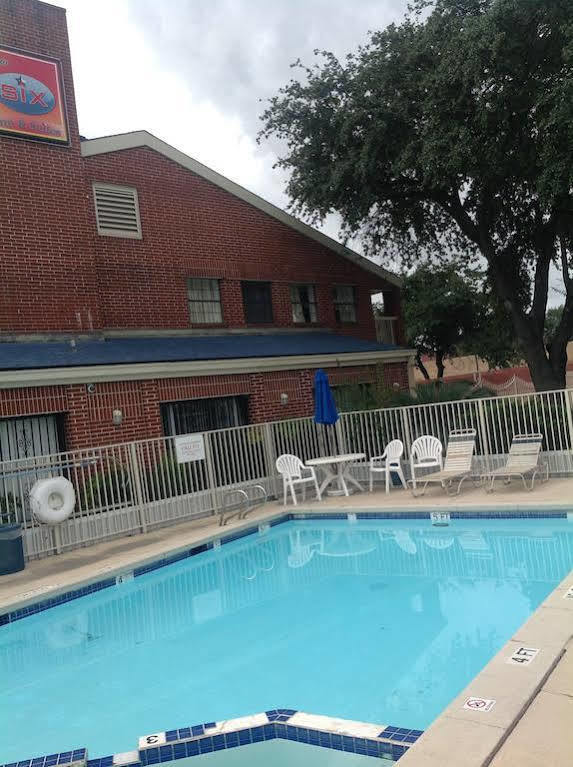 Motel 6-Houston, Tx - Brookhollow Zewnętrze zdjęcie