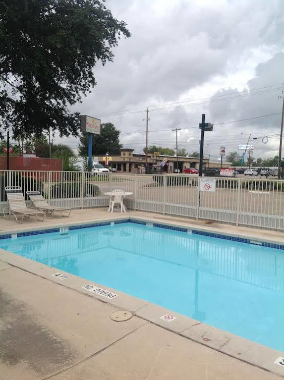 Motel 6-Houston, Tx - Brookhollow Zewnętrze zdjęcie